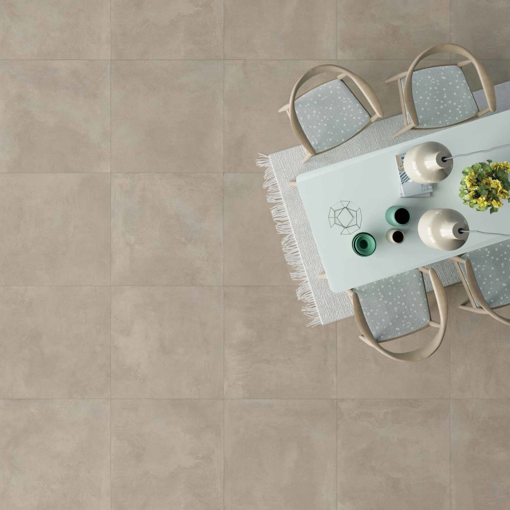 Emozione – Taupe OUT