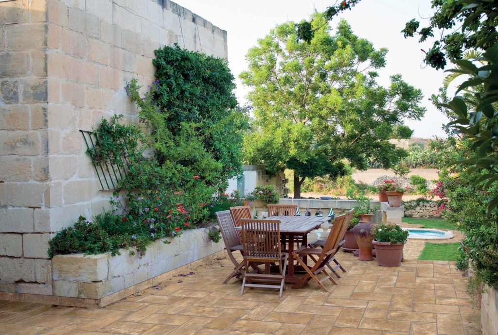Tavella – Terre d’Umbria OUT 15,3X31